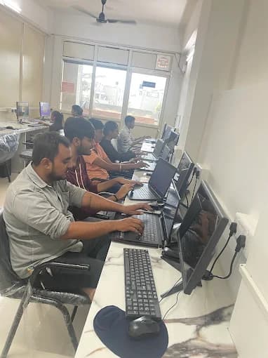CEC Nikol computer lab